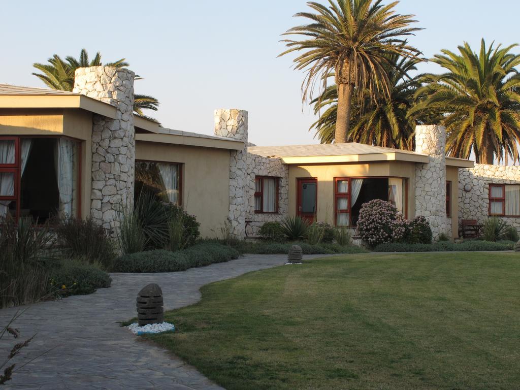 Roessmund Lodge Swakopmund Buitenkant foto