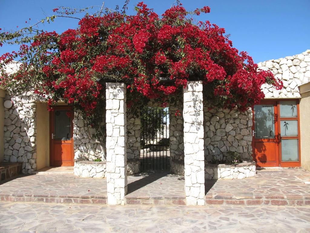 Roessmund Lodge Swakopmund Buitenkant foto